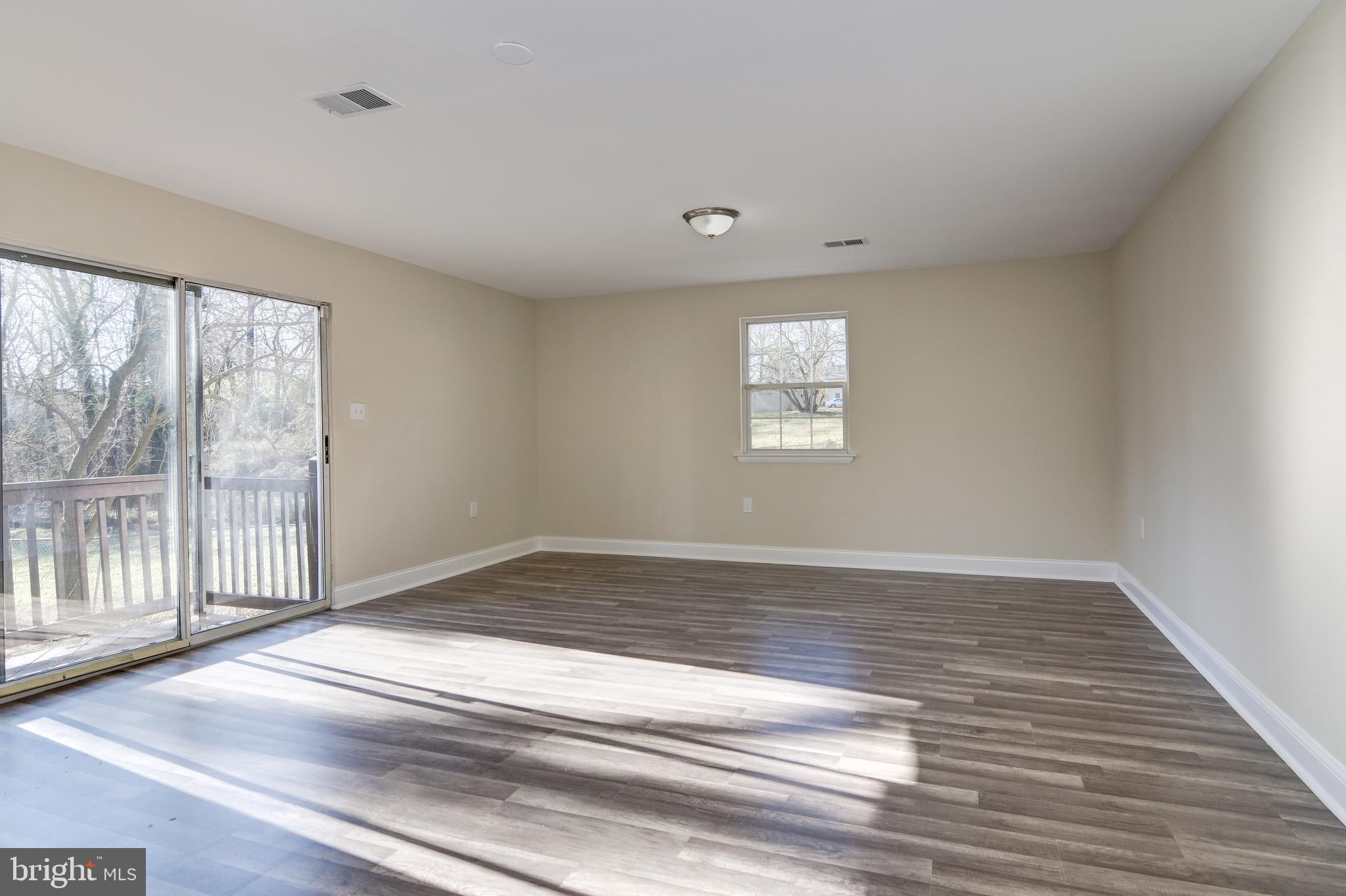 9007 Ardmore Road Springdale, MD 20706 - Photo 39 of 56 Tons of natural light coming through