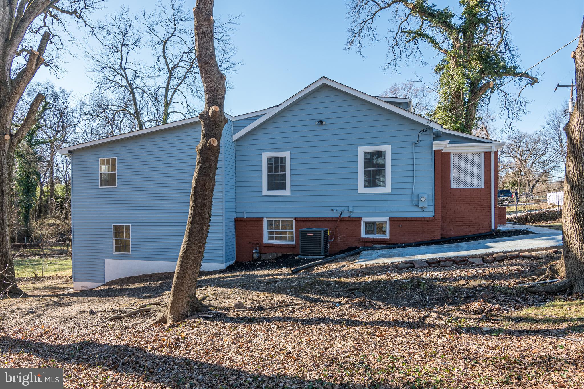 9007 Ardmore Road Springdale, MD 20706 - Photo 5 of 56 Gallery Image 5