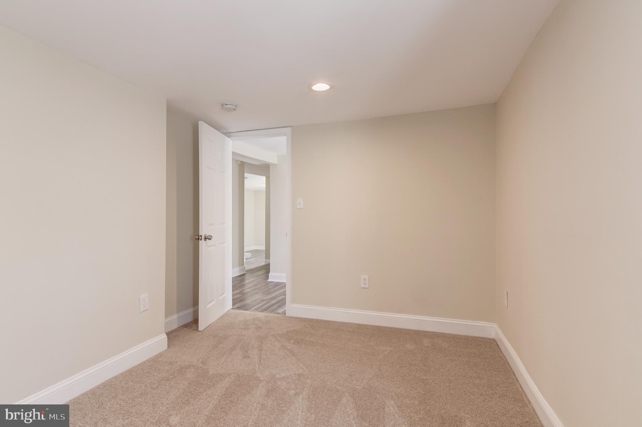 9007 Ardmore Road Springdale, MD 20706 - Photo 48 of 56 Gallery Image 48