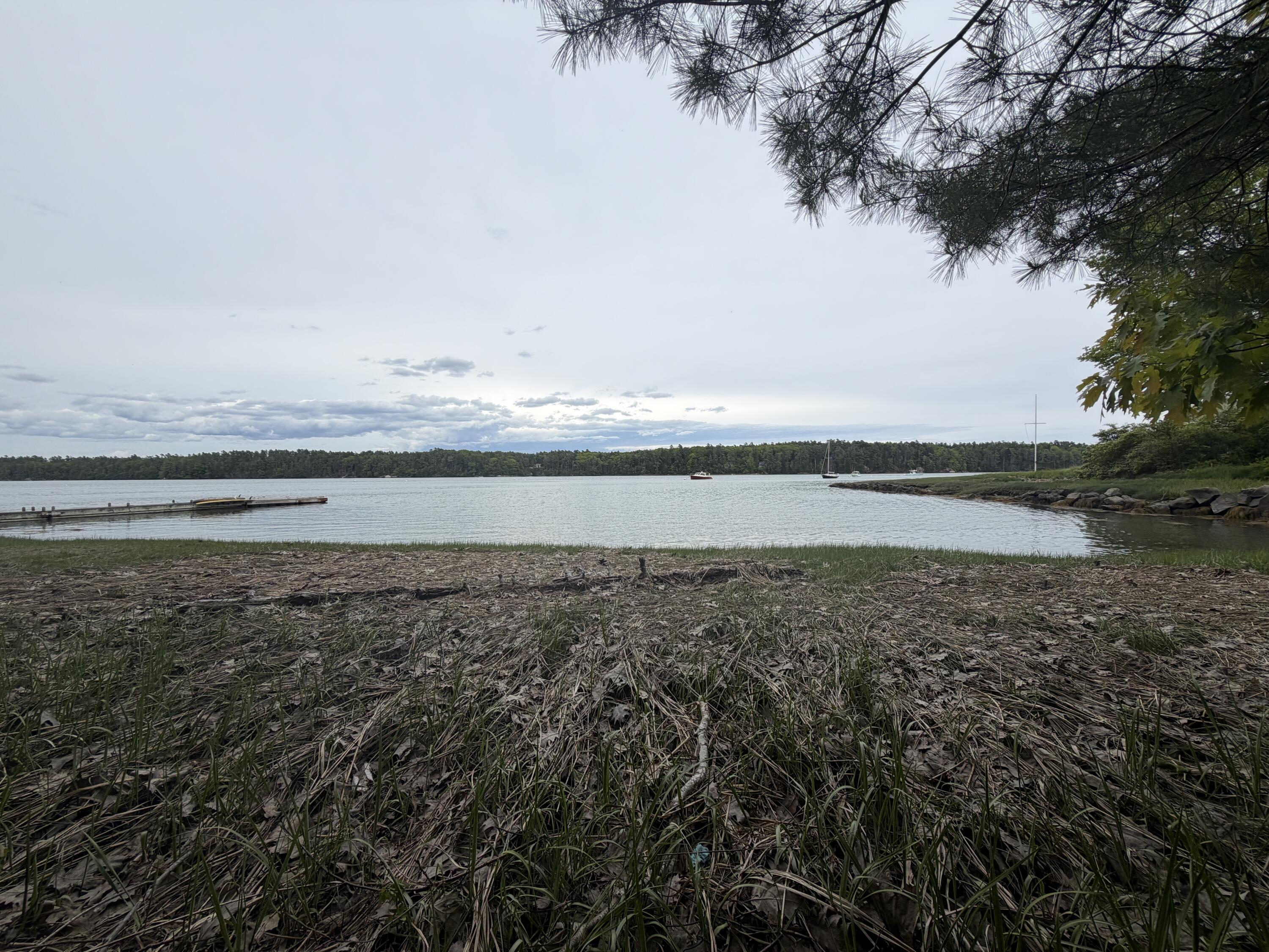 15 Cushing Briggs Road Freeport, ME 04032 - Photo 8 of 9 20260602_194238694_iOS