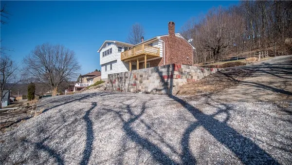 $275,000 | 353 Madison Avenue, Leechburg, PA 15656