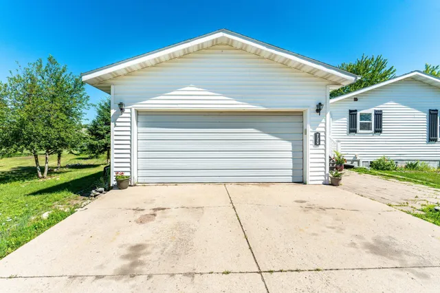 $299,000 | 720 6th Drive Northwest, Perham, MN 56573