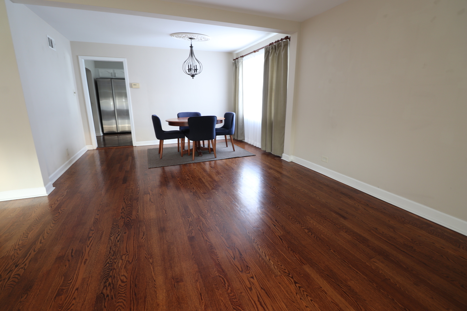 817 Rowe Avenue Park Ridge, IL 60068 - Photo 11 of 35 Gallery Image 11