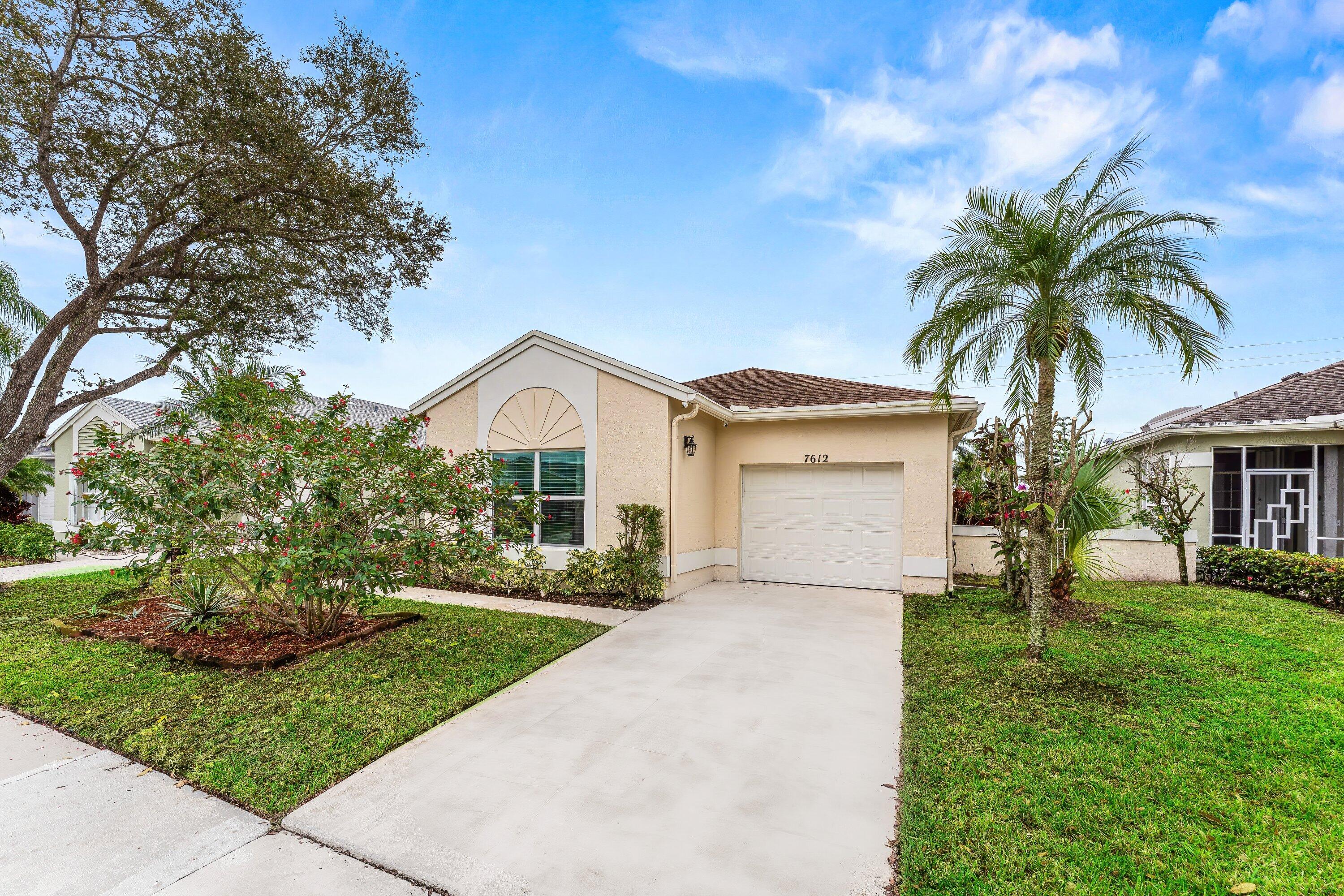 7612 Mansfield Hollow Road Delray Beach, FL 33446 - Photo 2 of 66 002-7612MansfieldHollowRoad-DelrayBeach-