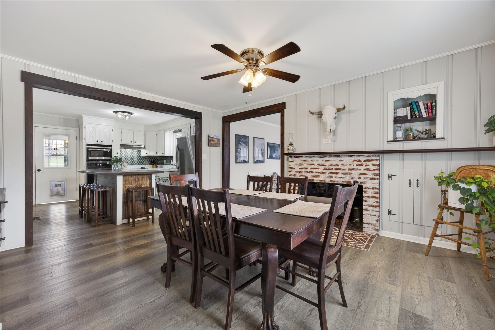 3212 Marthas Chapel Road Cunningham, TN 37052 - Photo 9 of 32 a dining room with furniture and window