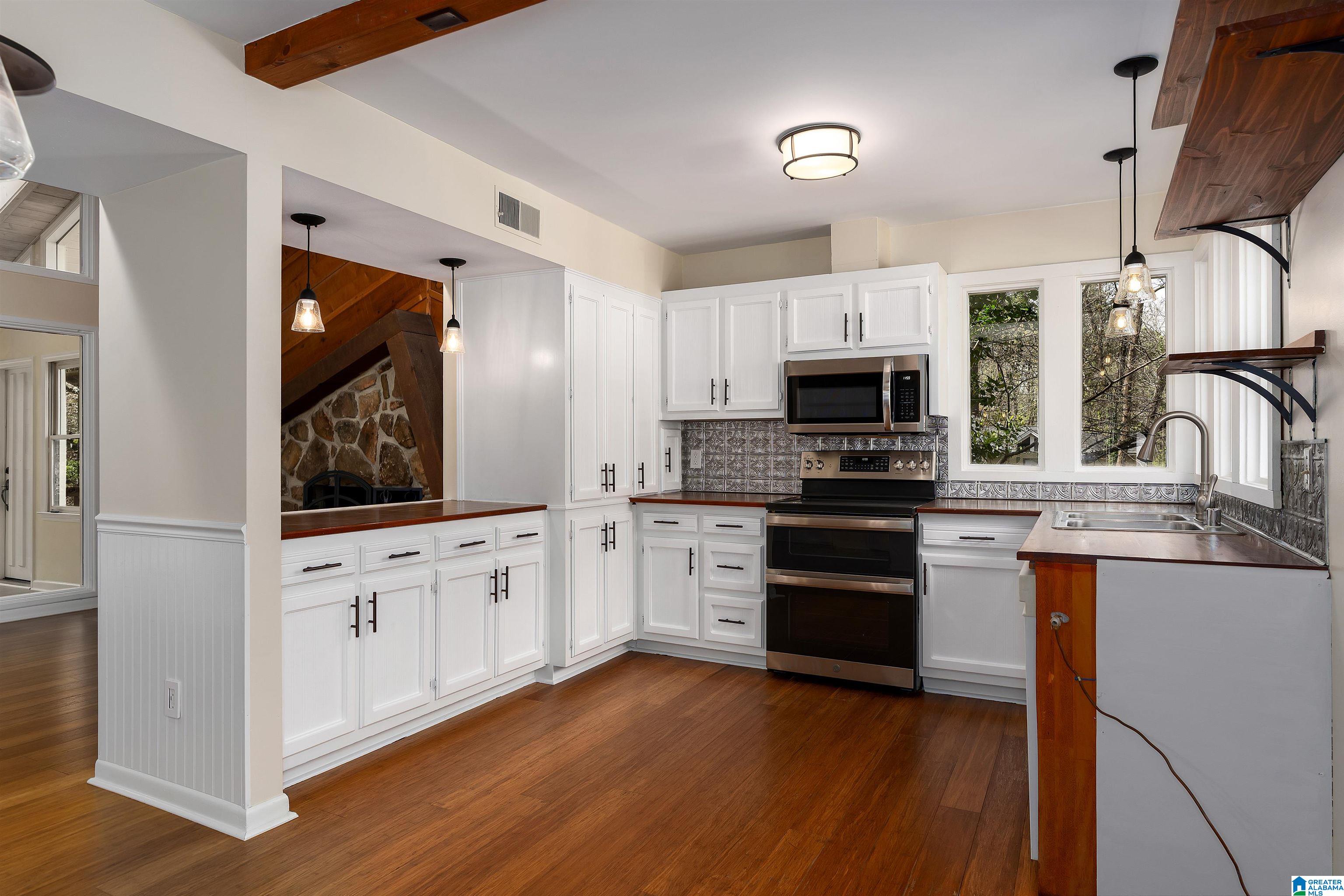 2435 Wine Ridge Drive Birmingham, AL 35244 - Photo 11 of 34