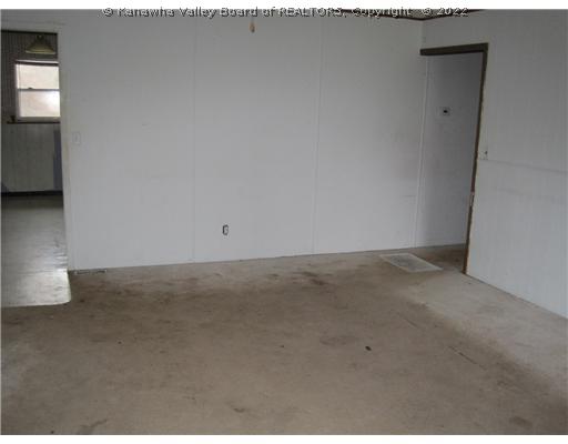 224 Deer Trail Road Wallback, WV 25285 - Photo 2 of 16 Living Room.