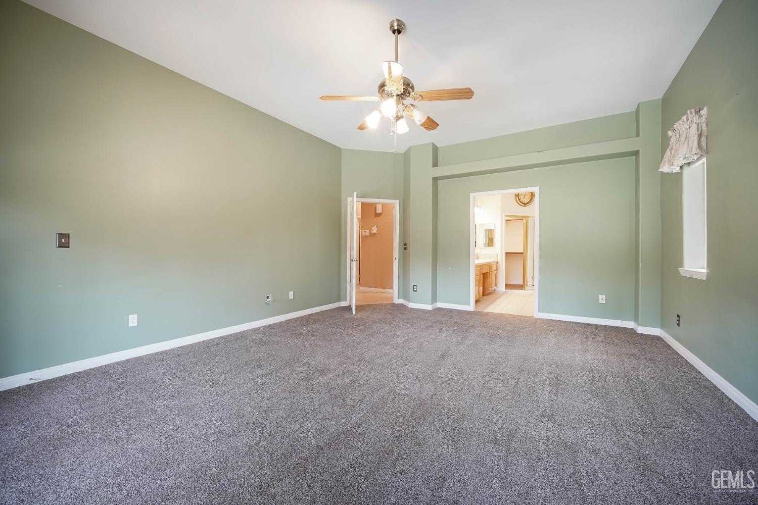 Undisclosed Address Bakersfield, CA 93312 - Photo 16 of 66 Gallery Image 16