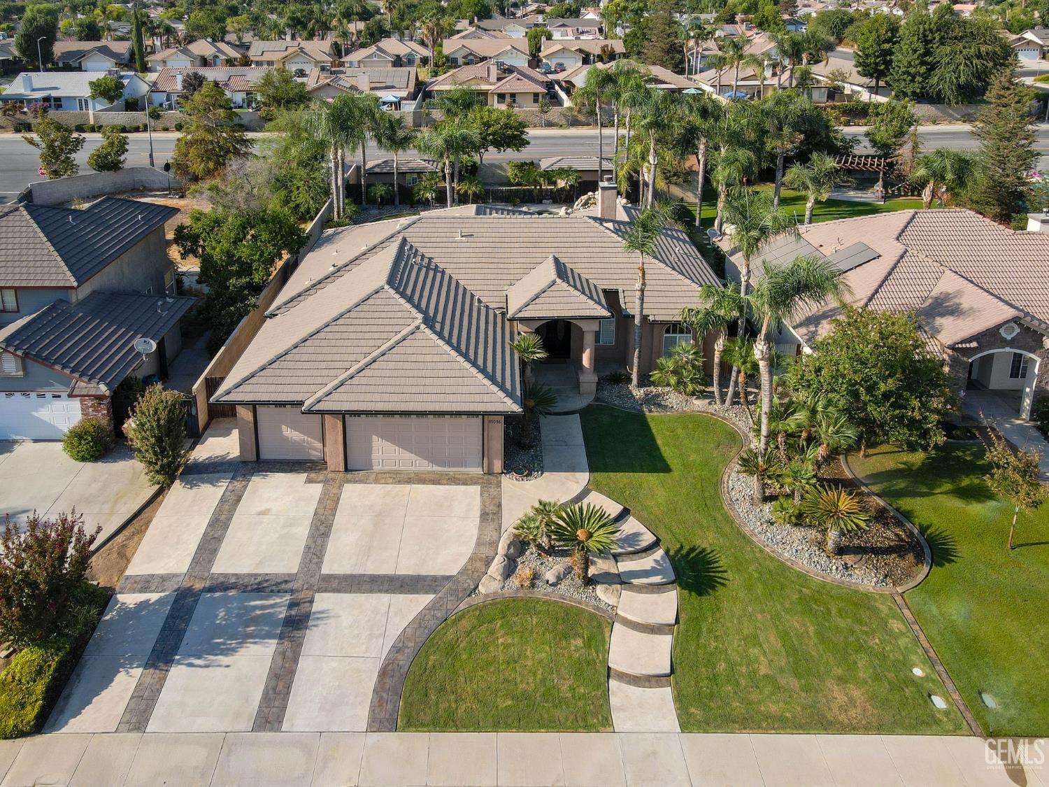 Undisclosed Address Bakersfield, CA 93312 - Photo 2 of 66 Gallery Image 2