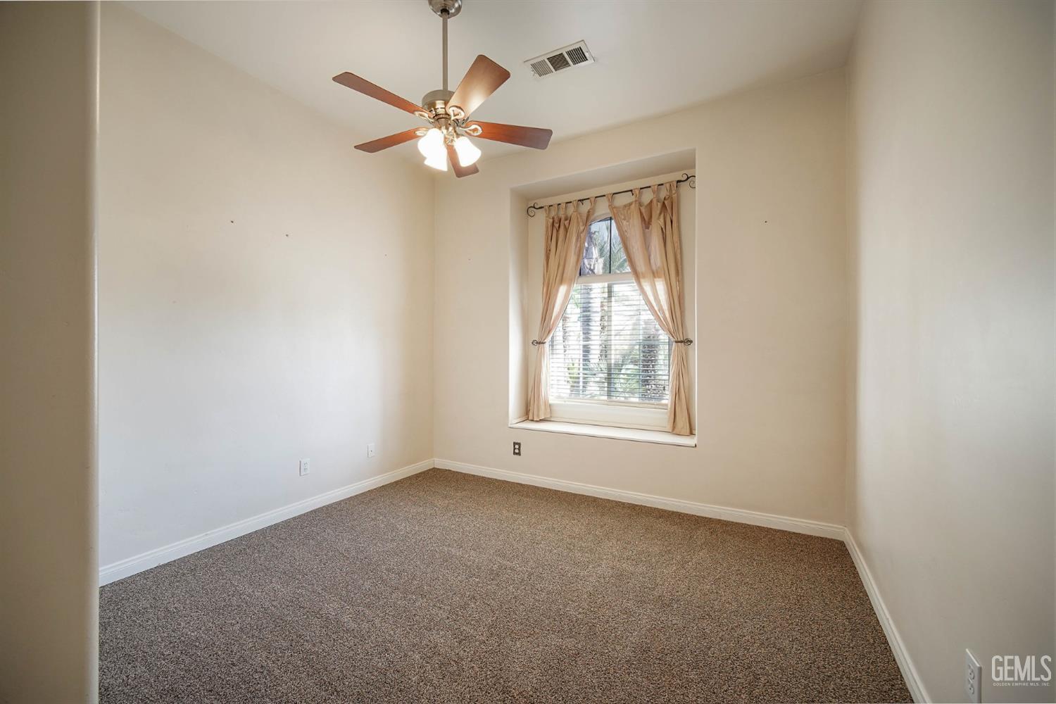Undisclosed Address Bakersfield, CA 93312 - Photo 27 of 66 Gallery Image 27