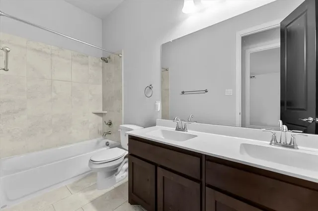 $2,495 | 6320 Starr Dr., McKinney, TX 75071