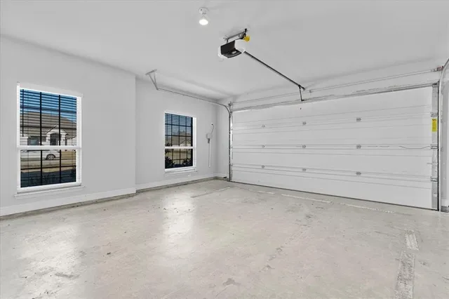 $2,495 | 6320 Starr Dr., McKinney, TX 75071