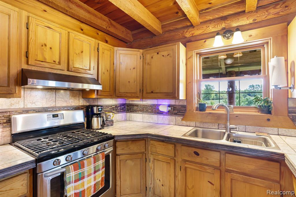 3333 Murphy Lake Road Millington, MI 48746 - Photo 14 of 71