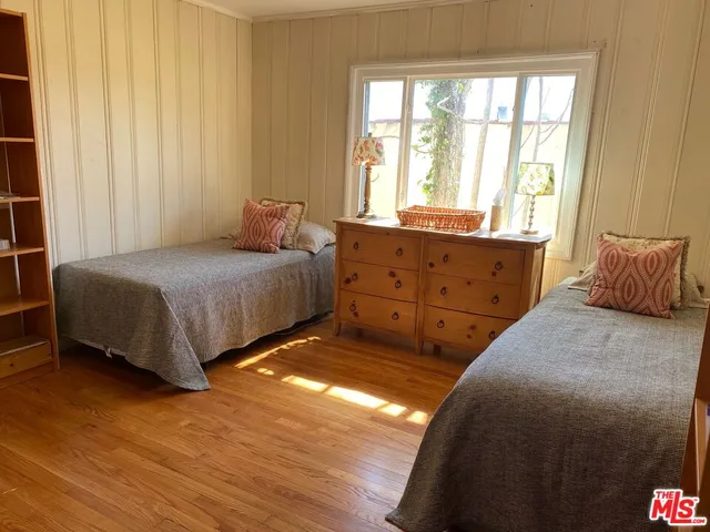 $1,695,000 | 202 4th Avenue, Venice, CA 90291