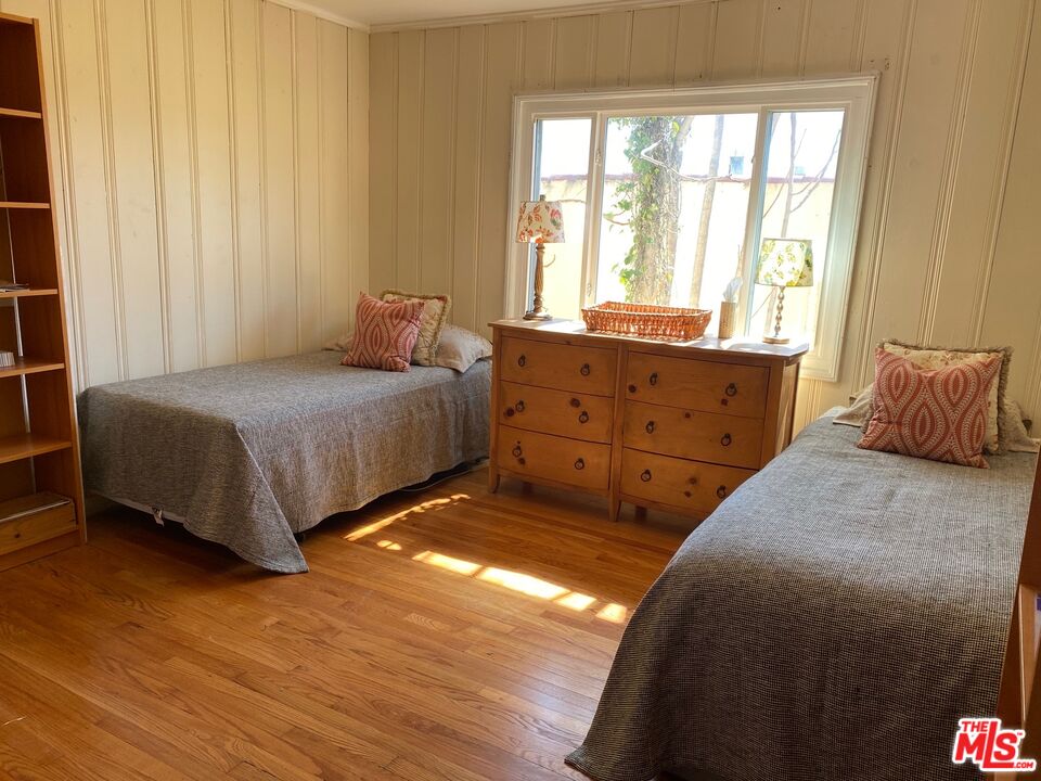 202 4th Avenue Venice, CA 90291 - Photo 17 of 22