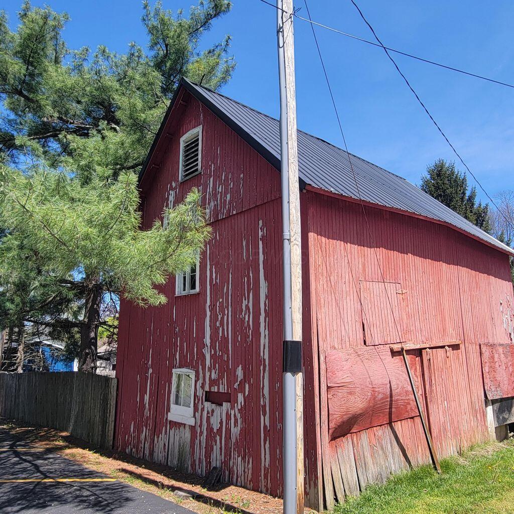 3813 North Old State Road Delaware, OH 43015 - Photo 17 of 18 Outbuilding w/ loft