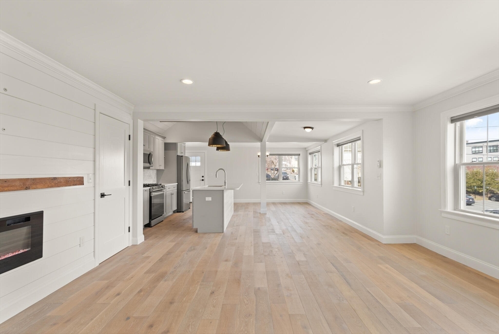 73 Flint Street, Unit 2 Salem, MA 01970 - Photo 6 of 35 Gallery Image 6