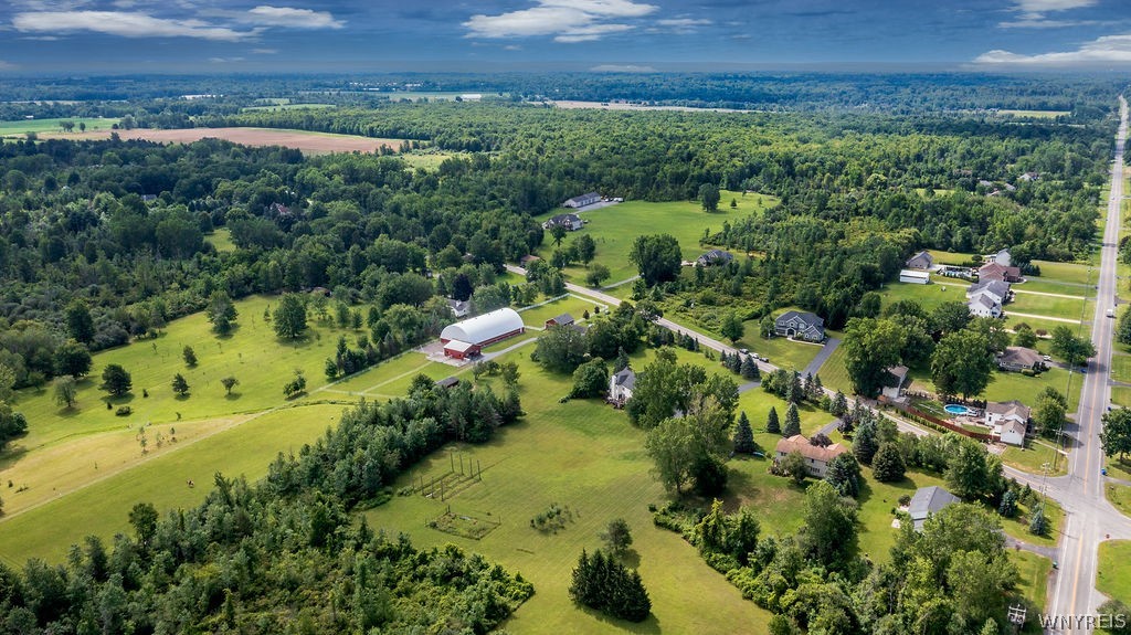 10290 Clarence Center Road Clarence, NY 14031 - Photo 12 of 50 Gallery Image 12