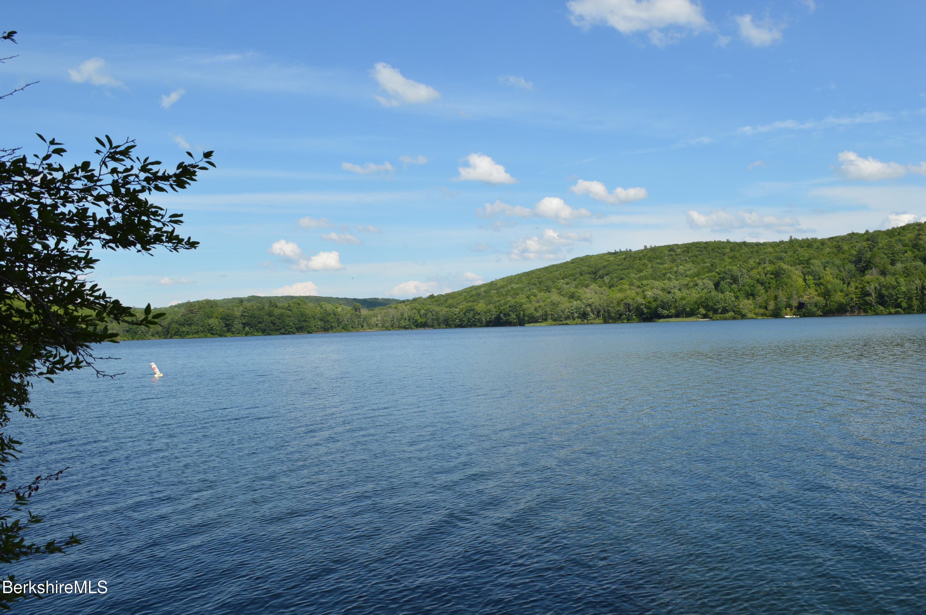 859 Moberg Road Becket, MA 01223 - Photo 5 of 29 Indian Lakes