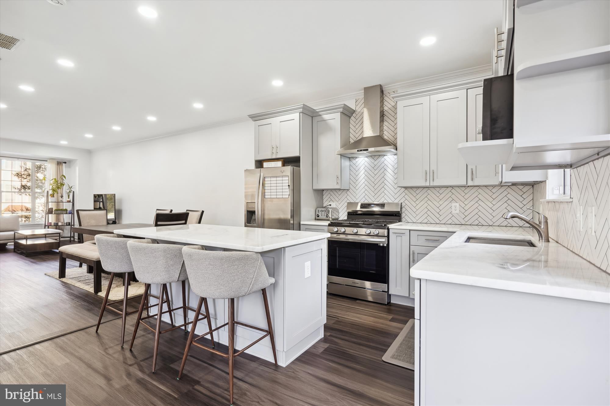 6160 Kendra Way Centreville, VA 20121 - Photo 23 of 62