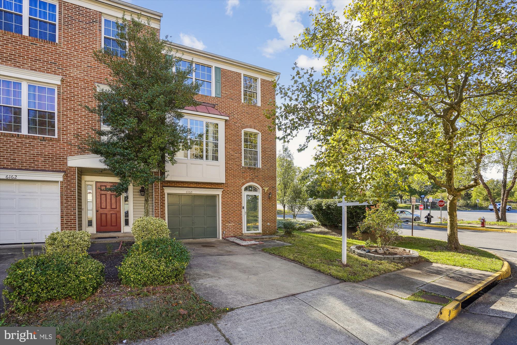 6160 Kendra Way Centreville, VA 20121 - Photo 3 of 62
