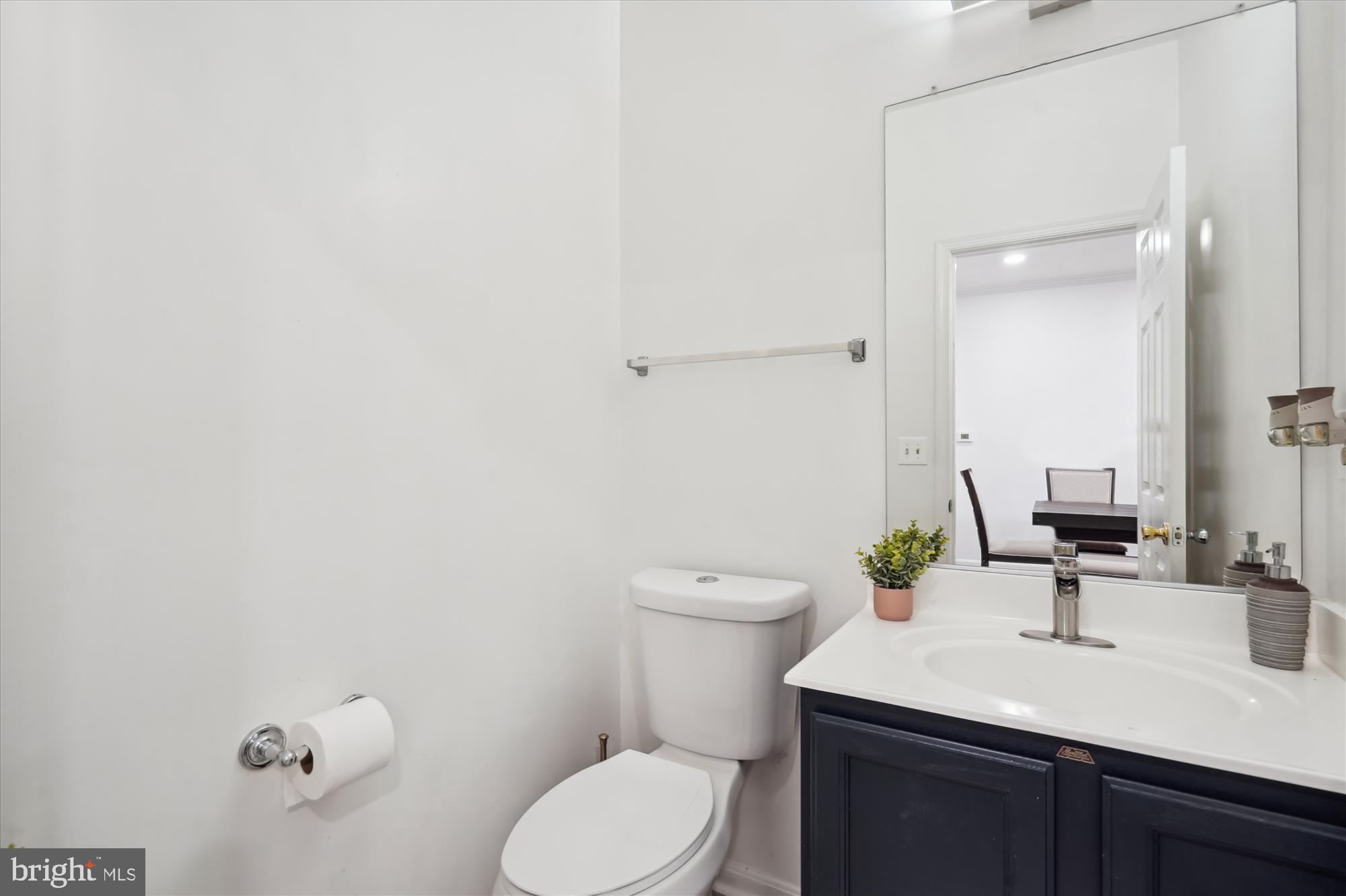 6160 Kendra Way Centreville, VA 20121 - Photo 32 of 62