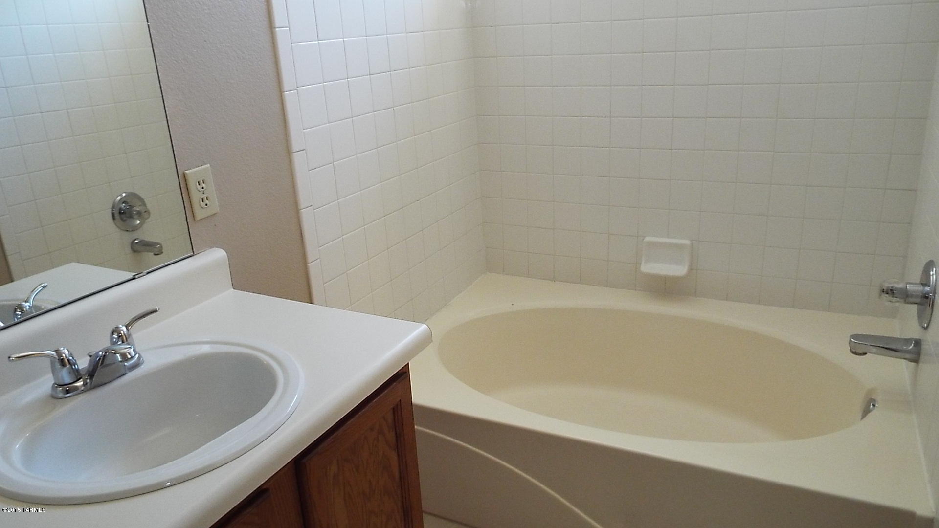 1331 North Falcon Ridge Drive Tucson, AZ 85745 - Photo 10 of 13