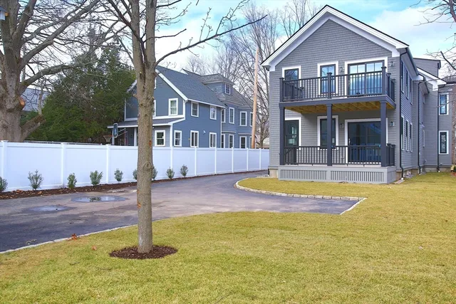 $1,499,000 | 46 Washington Park, Unit 46, Newton, MA 02460