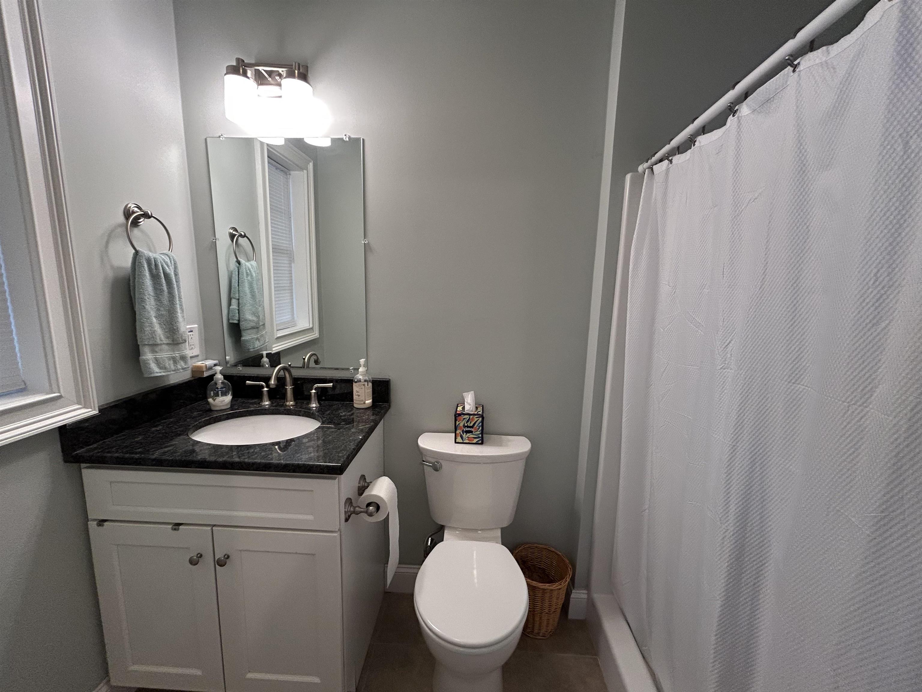 28 Acadia Lane Exeter, NH 03833 - Photo 5 of 31