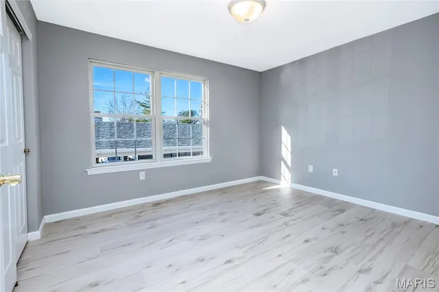 $159,000 | 2562 Coppergate Square Drive, Unit H, St. Louis, MO 63129