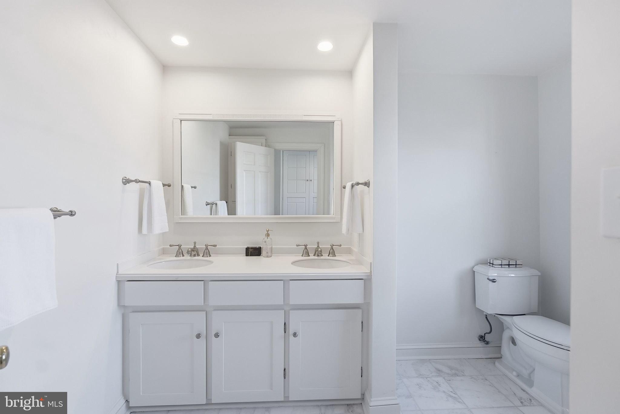 3402 R Street Northwest Washington, DC 20007 - Photo 17 of 24