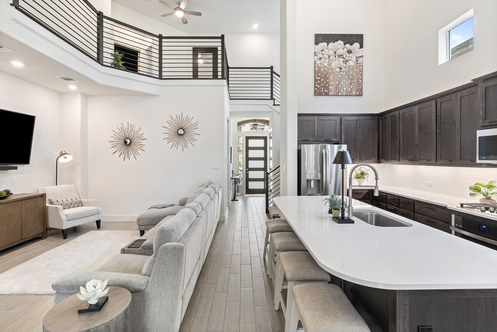 103 Cartwheel Bend, Unit 51 Austin, TX 78738 - Photo 3 of 30