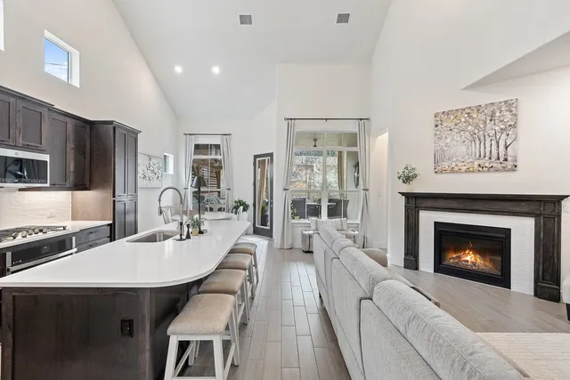 $599,000 | 103 Cartwheel Bend, Unit 51, Austin, TX 78738