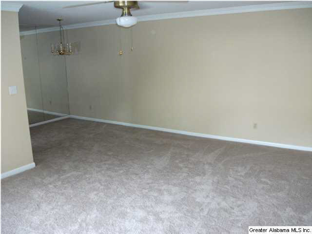 3101 Lorna Road, Unit 323 Birmingham, AL 35216 - Photo 4 of 10