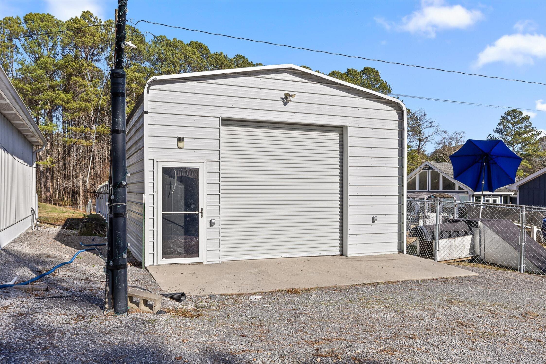 5017 McDonald Road McDonald, TN 37353 - Photo 38 of 52 Huge garage!