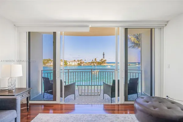 $2,850 | 2508 Bay Drive, Unit 307, Pompano Beach, FL 33062
