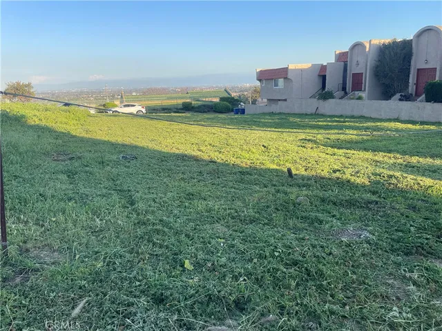 $650,000 | 2250 Ohio Avenue, Signal Hill, CA 90755