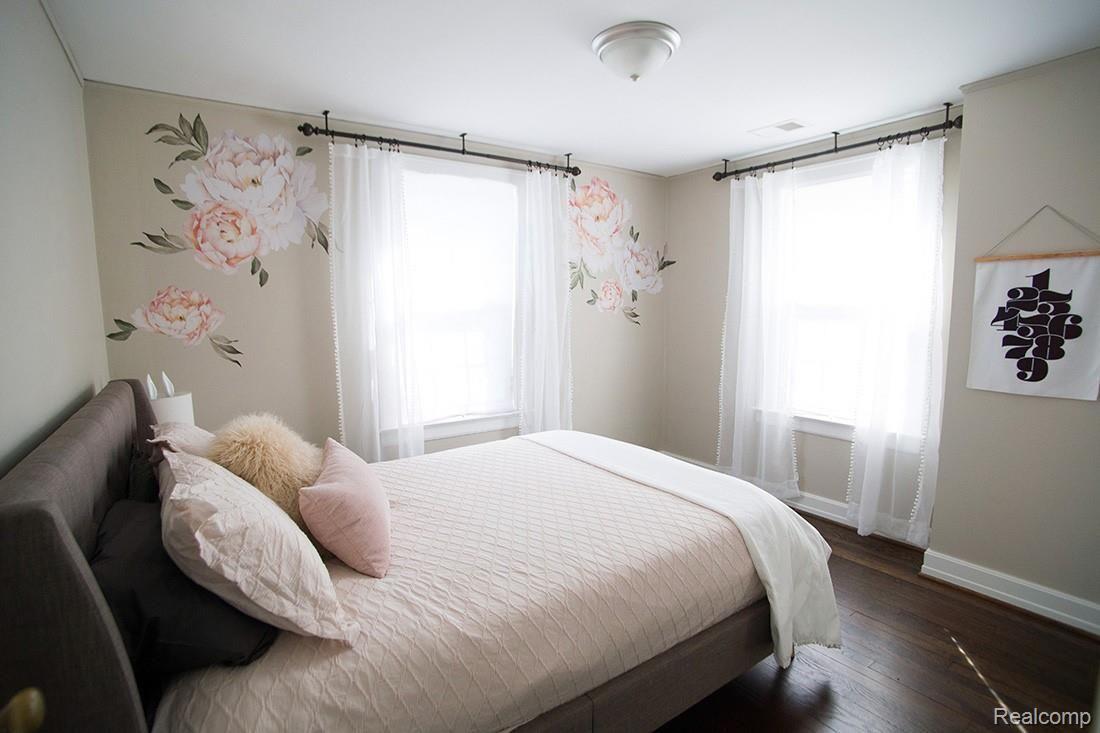 860 Lincoln Road Grosse Pointe, MI 48230 - Photo 21 of 26 19.jpg