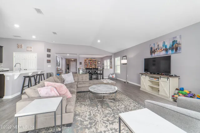 $2,895 | 14575 Needham Drive, Jacksonville, FL 32256