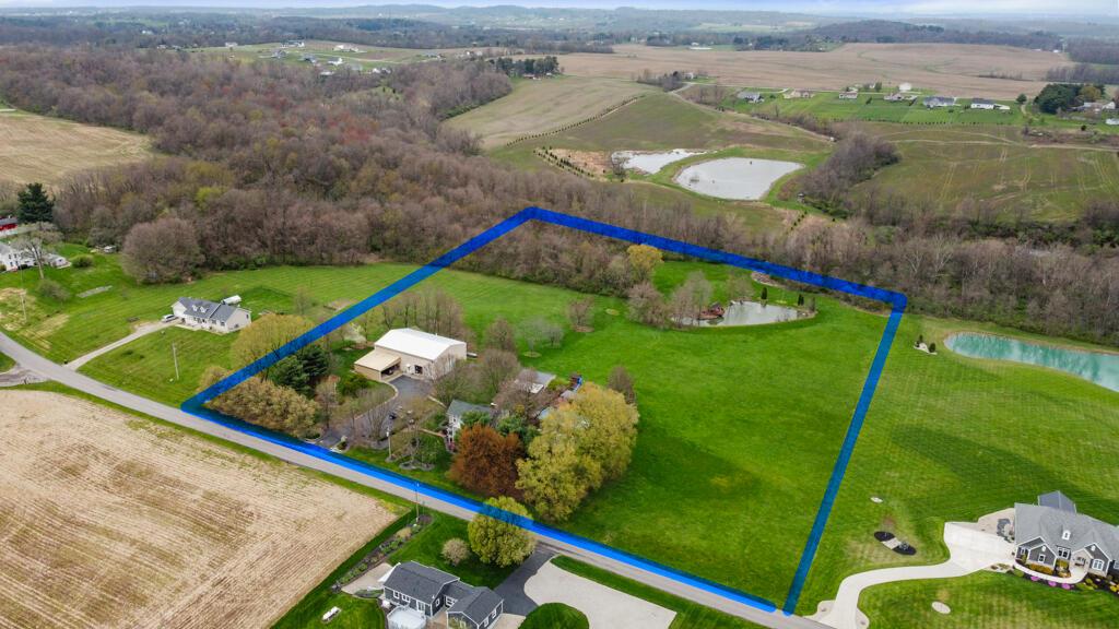 6110 Royalton Road Southwest Lancaster, OH 43130 - Photo 2 of 51 DJI_0808-1