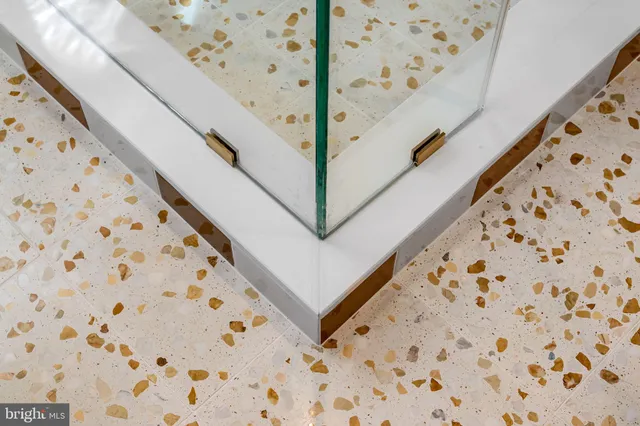 $4,500 | 4629 Keswick Road, Baltimore, MD 21210