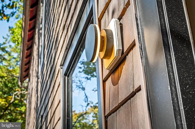 $4,500 | 4629 Keswick Road, Baltimore, MD 21210