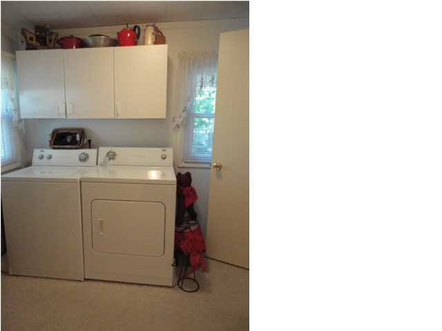 5305 Chadwick Road Evansville, IN 47710 - Photo 16 of 21 Gallery Image 16
