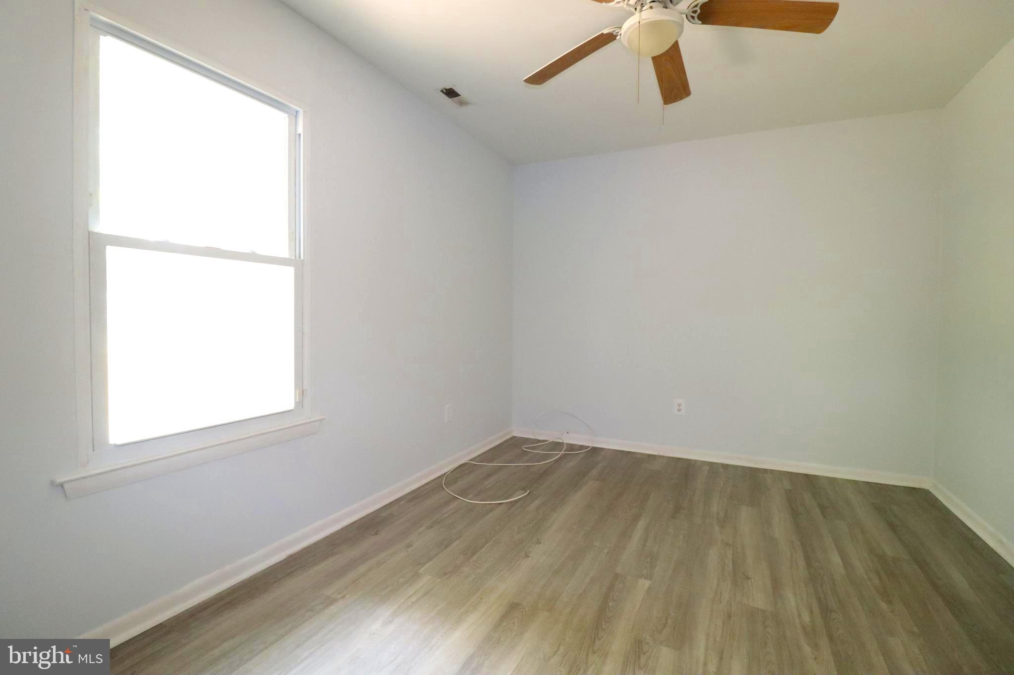 821 Walnut Avenue Lindenwold, NJ 08021 - Photo 12 of 27 Gallery Image 12