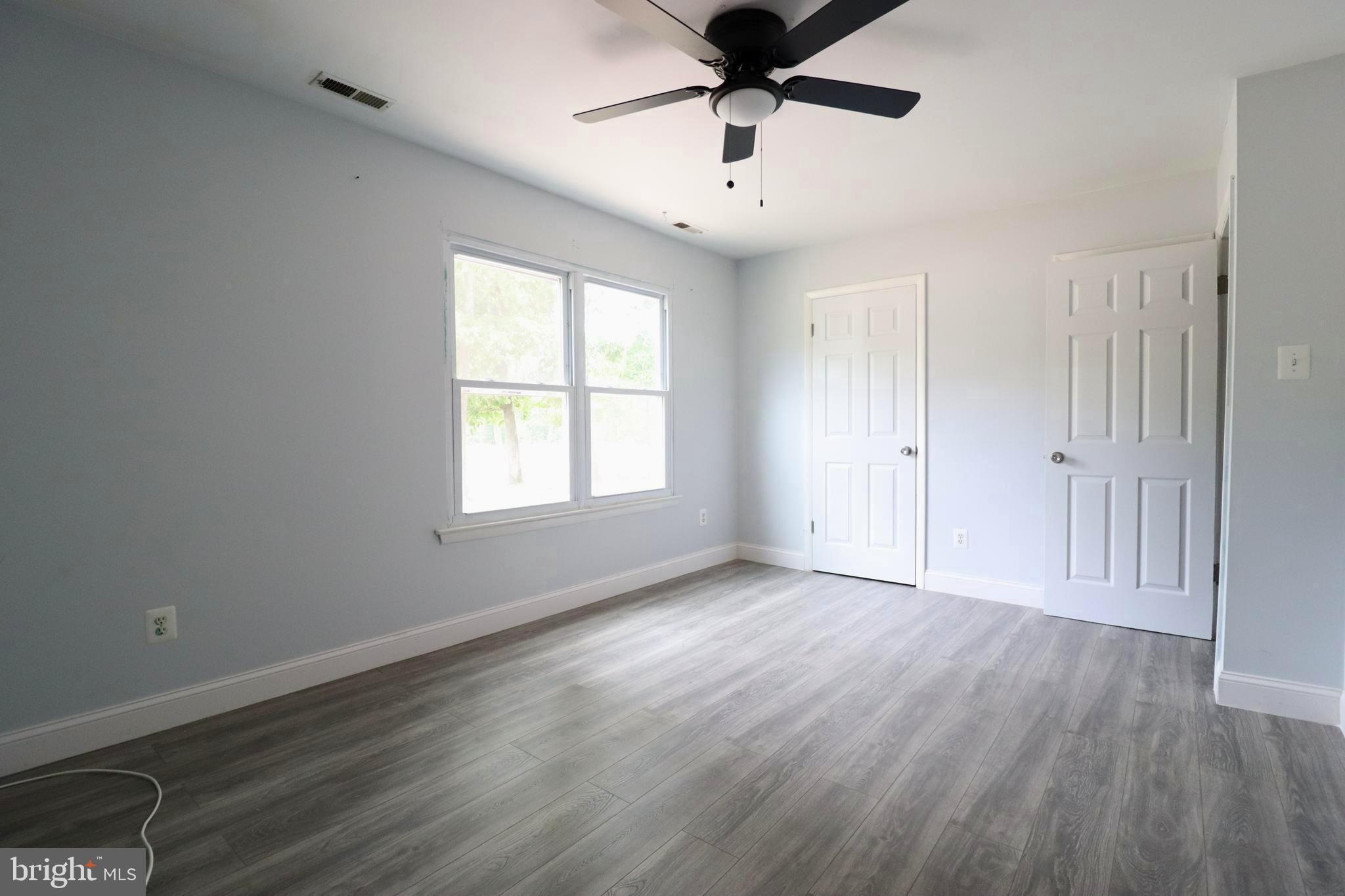 821 Walnut Avenue Lindenwold, NJ 08021 - Photo 18 of 27 Gallery Image 18