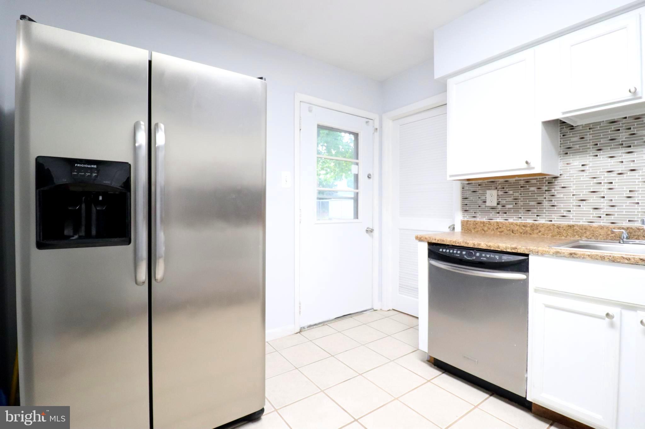 821 Walnut Avenue Lindenwold, NJ 08021 - Photo 10 of 27 Gallery Image 10
