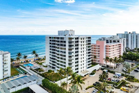 $1,495,000 | 2917 South Ocean Boulevard, Unit 104, Highland Beach, FL 33487