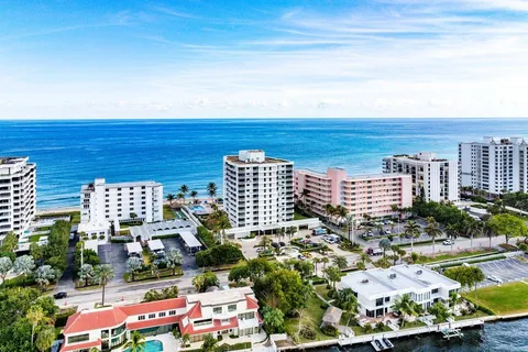 $1,495,000 | 2917 South Ocean Boulevard, Unit 104, Highland Beach, FL 33487