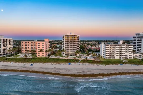 $1,495,000 | 2917 South Ocean Boulevard, Unit 104, Highland Beach, FL 33487