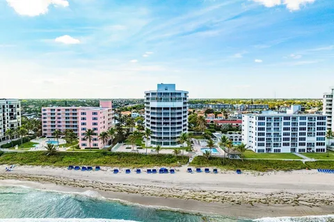 $1,495,000 | 2917 South Ocean Boulevard, Unit 104, Highland Beach, FL 33487